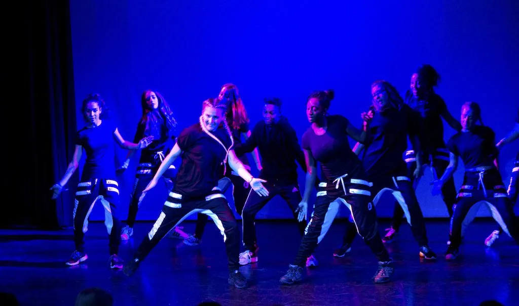 CREW - Ealing Street Dance Academy